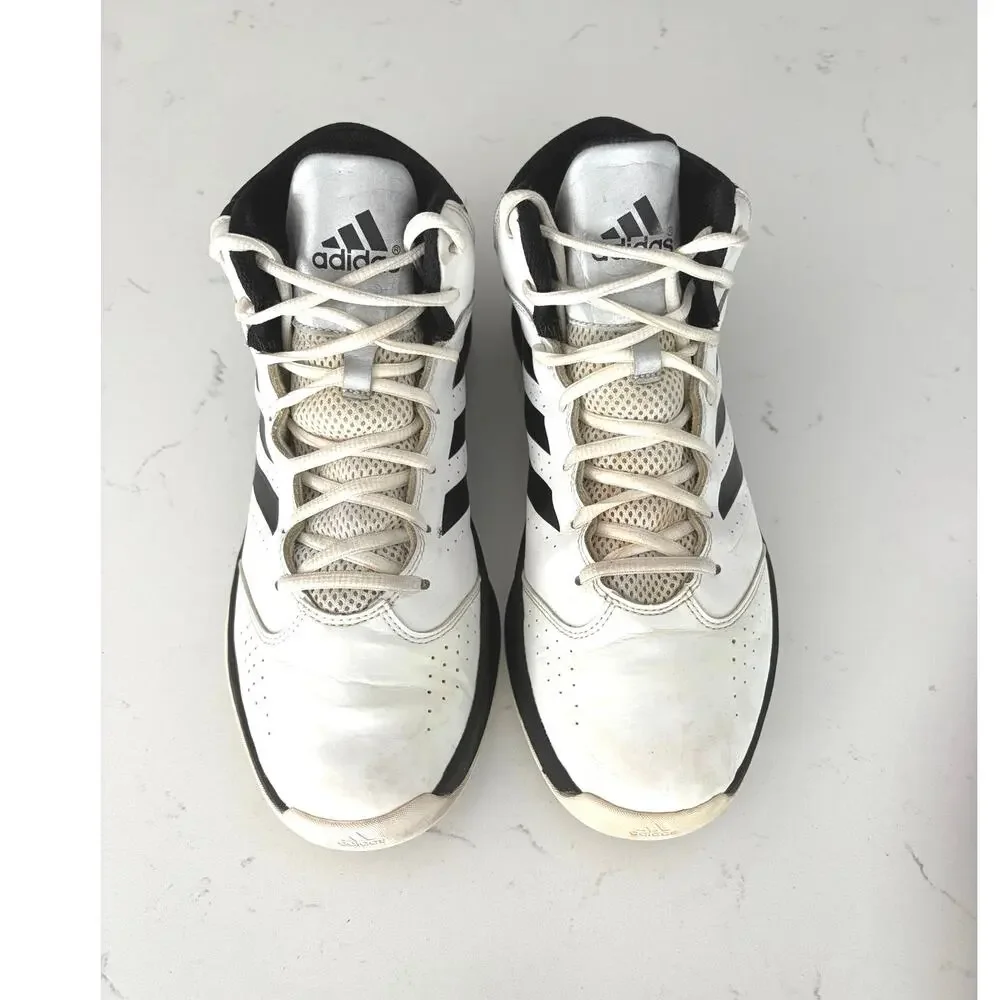 Adidas Isolation 2 basketball shoes white/ black sz 10 men’s athletic sporting